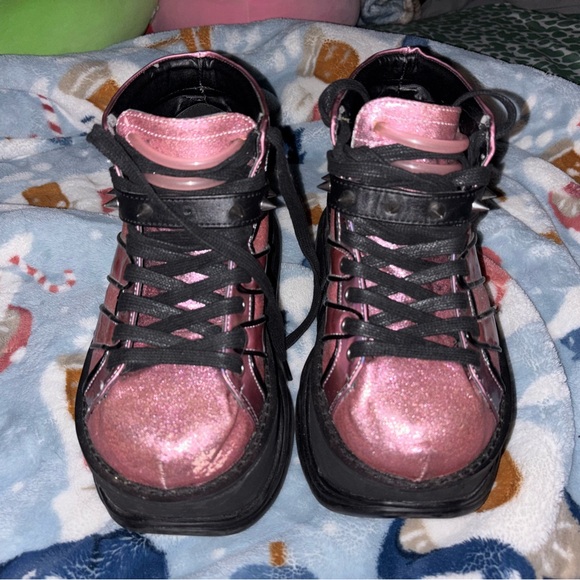 Demonia Neptune-100 - Picture 2 of 4